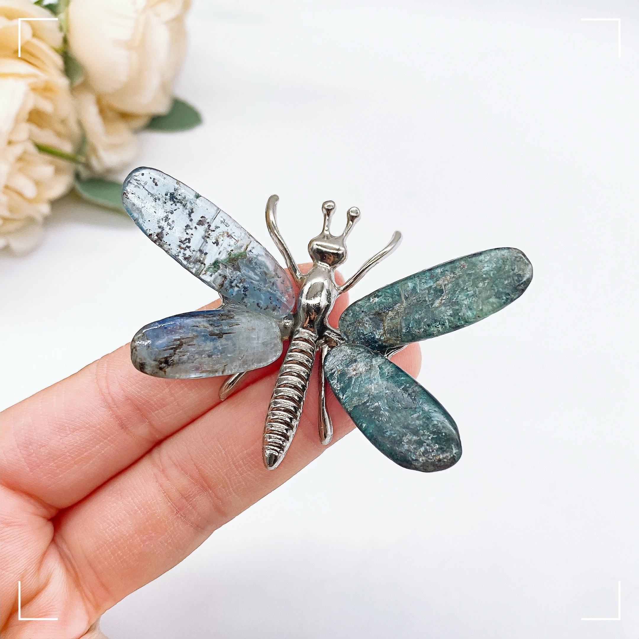 Natural Blue Kyanite Butterfly Spar Crafts Crystal Butterfly Animal Statue Ornaments Crystal Energy Healing Home Decor Gift