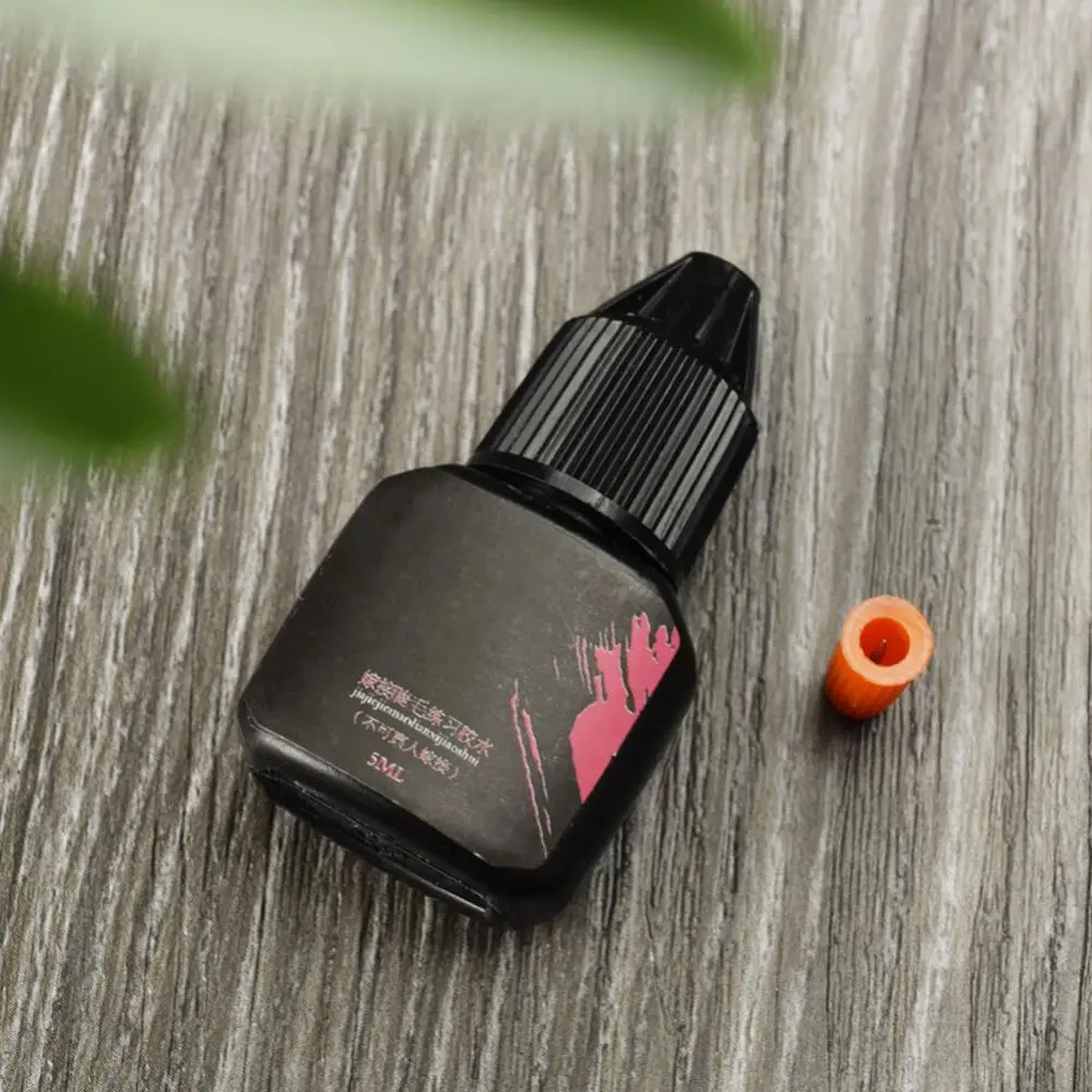 1 ~ 10 pezzi 5ml colla per Extension ciglia 1-3 secondi colla per ciglia ad asciugatura rapida colla per ciglia colla per ritenzione adesiva nera Make Up