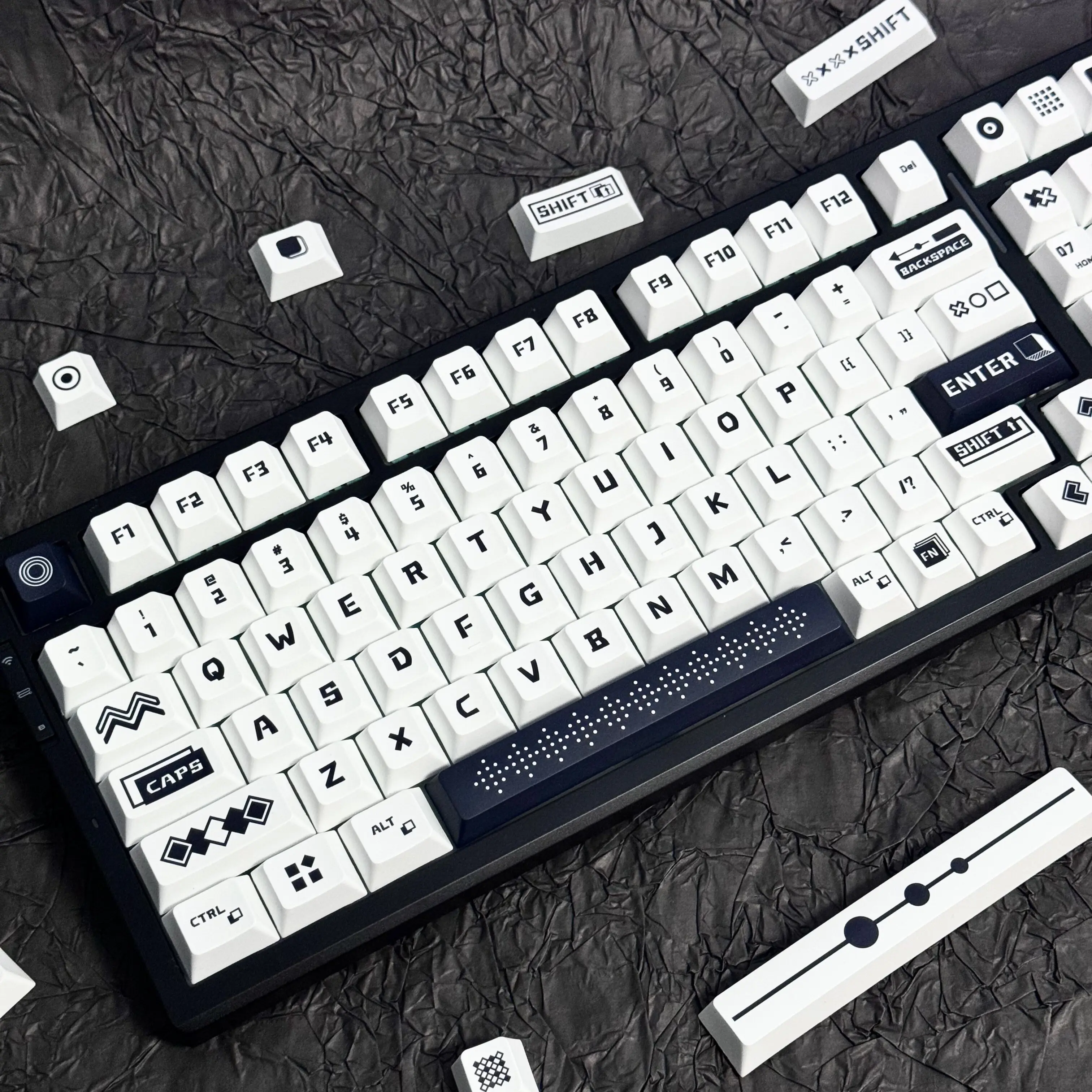 Black geometric keycaps, small original height, full set of PBT material sublimation process, mechanical keyboard customization