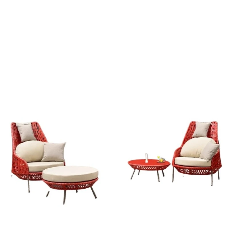 

Балкон для отдыха на открытом воздухе, скандинавский простой диван во дворе виллы, одноместное двойное кресло