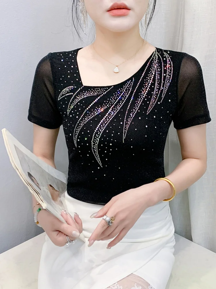 Sexy Me T-irt Women's ort Sve Summer Faion European Sle Heavy Drill Slim Fit Trendy Small irt Korean Sle