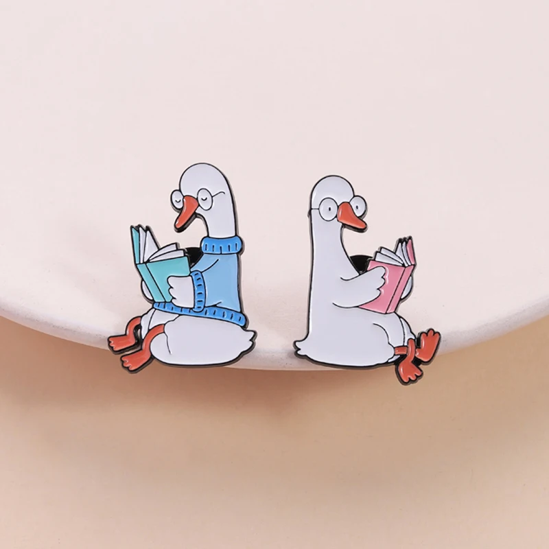 Silly Goose Reading Books Enamel Pins Cartoon Cute Bookish Duck Bookworm Animal Brooches Lapel Badge Jewelry Gifts for Friends