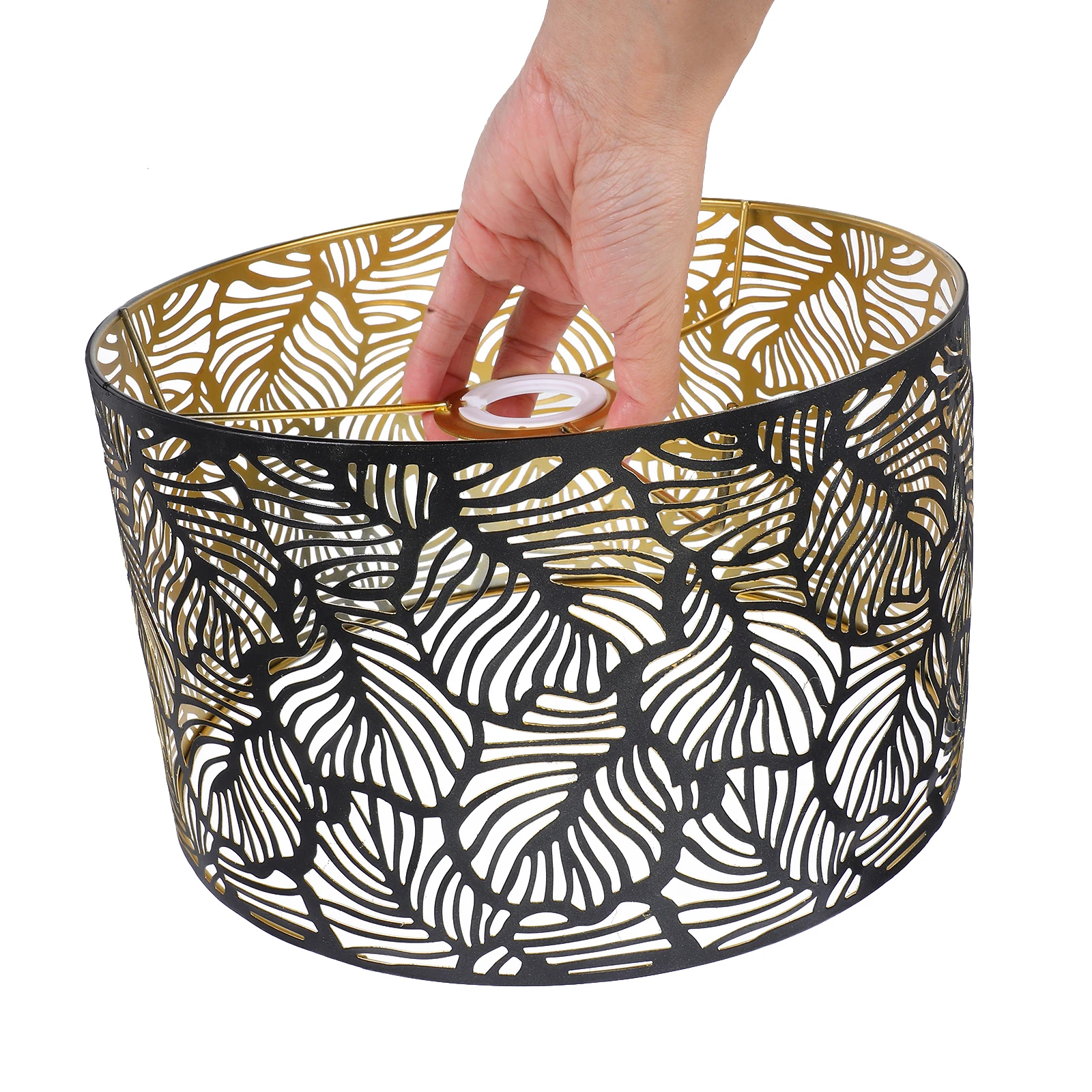 

European Iron Mesh Lamp Shade Iron Lampshade E14 2 4cm Black Metal Leaf Hollow Barrel Lamp Shades Bedroom Living Room