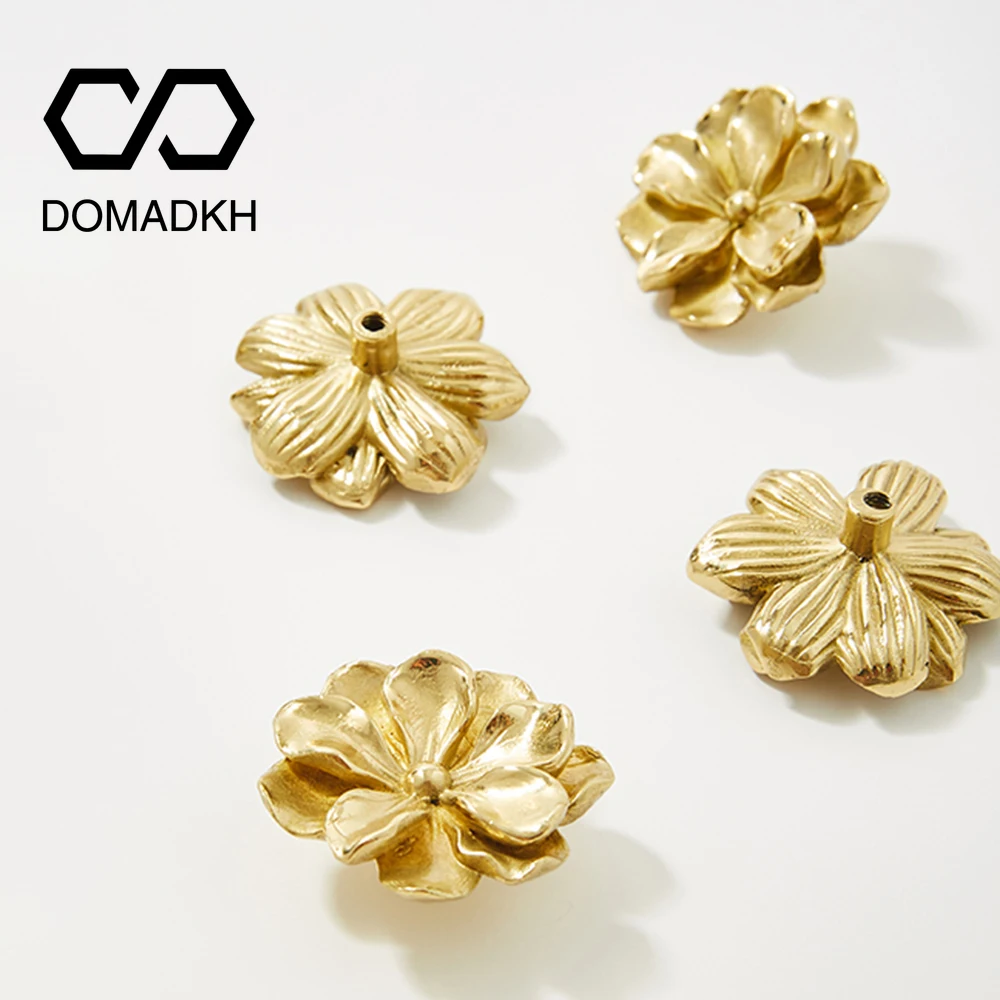 

Brass Flower Cabinet Knobs Golden Corolla Drawer Pulls Petal Dresser Knobs Closet Door Handles Furniture Knobs Kitchen Hardware