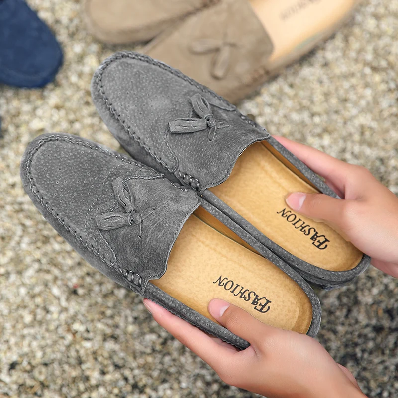 

Кожаные мужские тапочки в стиле ретро, замшевые лоферы ручной работы с кисточками, обувь на плоской подошве, легкие дышащие мужские мокасины, обувь для вождения