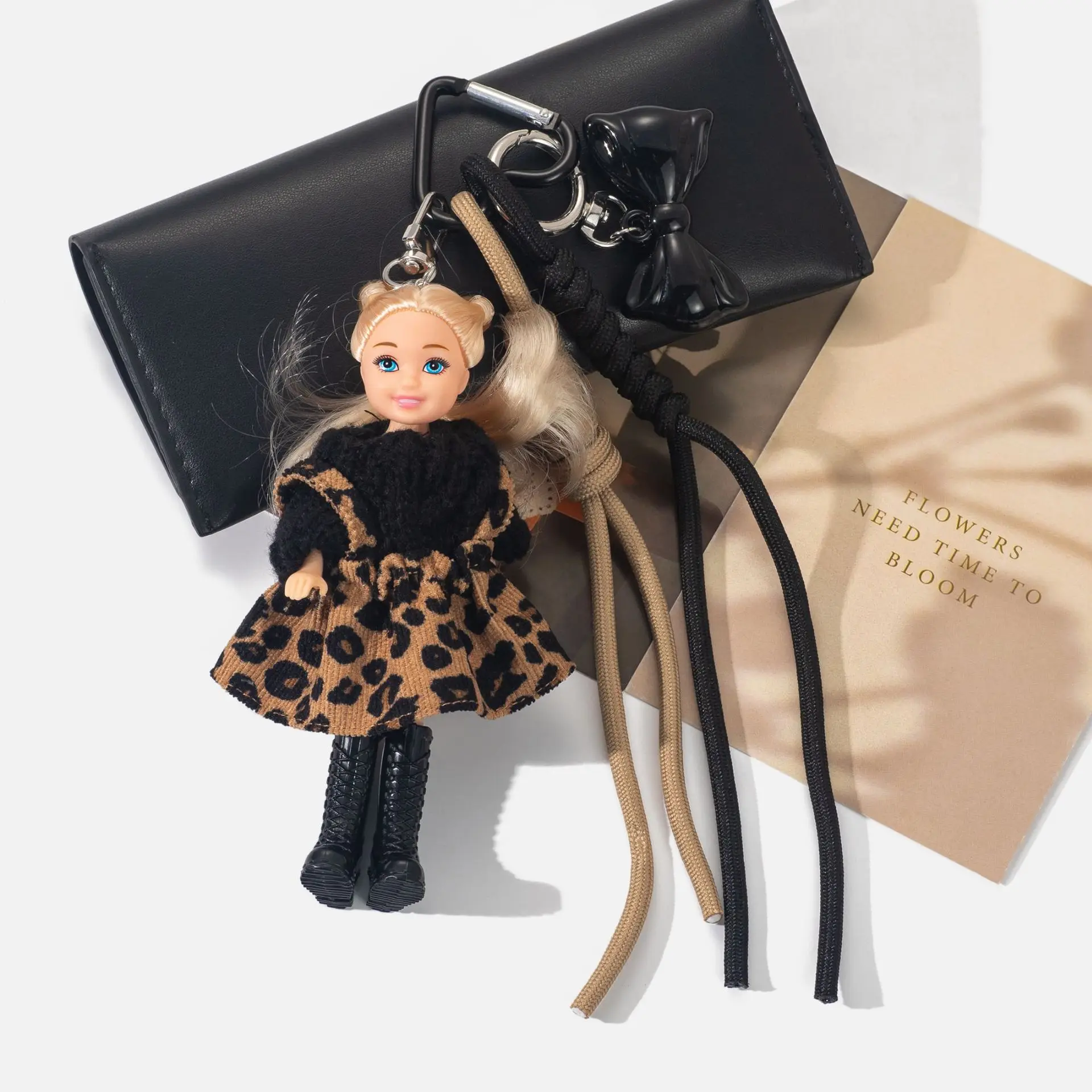 

Милая кукла-принцесса с допамином для девочек, кукла-подвеска, брелок 1/12, кукла BJD, модное платье с леопардовым принтом, рюкзак, декор, кулон, подарок для девочки