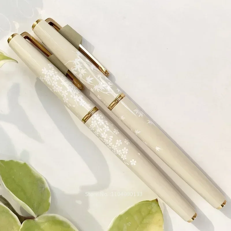 

Hot Japan PILOT 14K Gold Nib Fountain Pen Leather Pen Set Cherry Blossom Maple Leaf Lady White Metal Rod Business Writing New