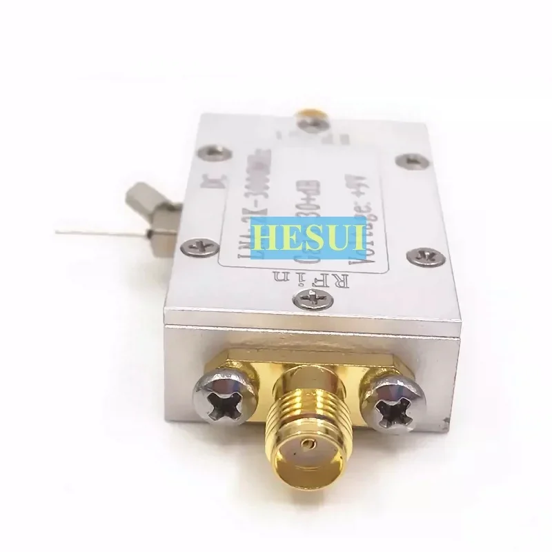 Rf broadband Low noise amplifier LNA (2K-3000MHz gain 32dB)