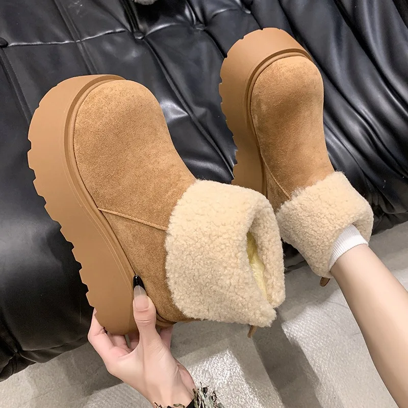 2026 Women's Winter Sponge Cake Thick Bottom Lace with Velvet Warm Snow Boots High Heels Short Sleeves Cotton Shoes