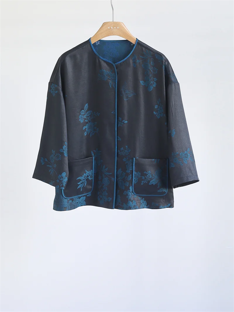 

New Chinese Sle Satin Embroidered Silk Xiangyun Casual Women's Jaet Retro National Sle Color Blo Patch ket Top