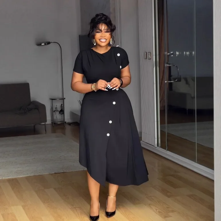 حجم كبير فساتين الأفريقية للنساء S-3XL الصيف الأفريقي قصيرة الأكمام الأسود الخامس الرقبة البوليستر ميدي فستان وتتسابق الملابس الأفريقية