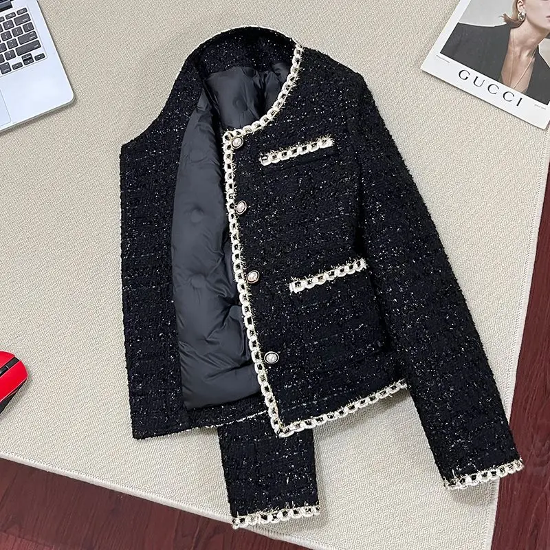 Black round neck Short Jacket 2025 Autumn Winter New Small fragrance style Jackets Women's Fashion Temperament Thicken Short Top