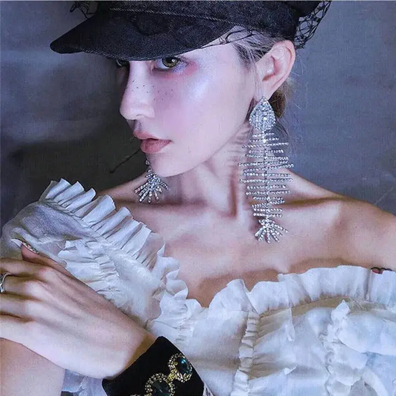 Fashion luxury crystal hanging large fishbone earrings jewelry women fashion rhinestone exquisite exaggerated pendant earrings