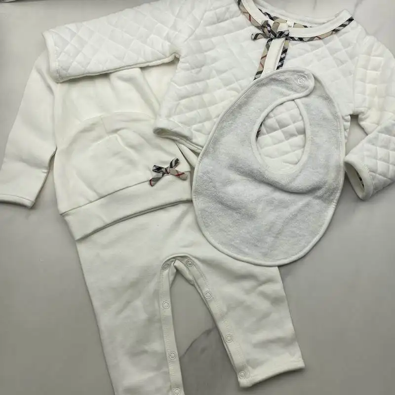 

4PCS/Set New Infant Plaid Romper set+Bib+Hat+Cardigan For Baby Girl Romper Cltohing Set Baby Jumpsuits Newborn Overalls