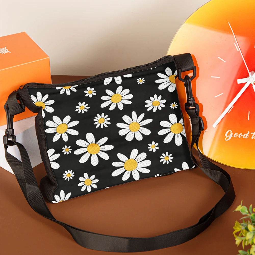 1pc Daisy Flower Print Crossbody Bag Black With White And Yellow Daisies Pattern Shoulder Bags For Women Girls Casual Daily Use