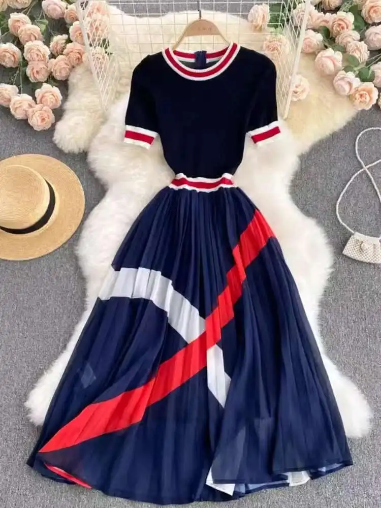 

Women Vintage Knitted Dress Summer Short Sleeved Striped Patchwork Pleated Chiffon Dresses Ladies Elegant Slim A-line Long Robe