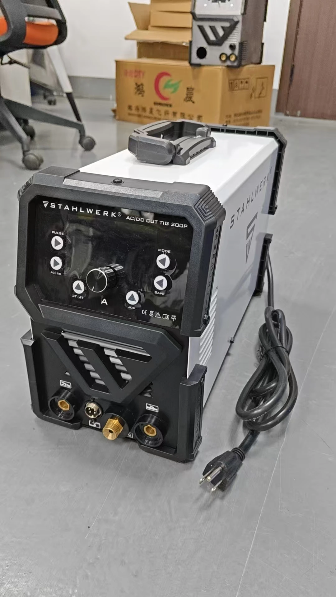 

ACDC TIG 200A Welding Machine MMA New 220v 5IN1 Plasma Cutter For 3mm Aluminum Thickness For Welding & Cutting