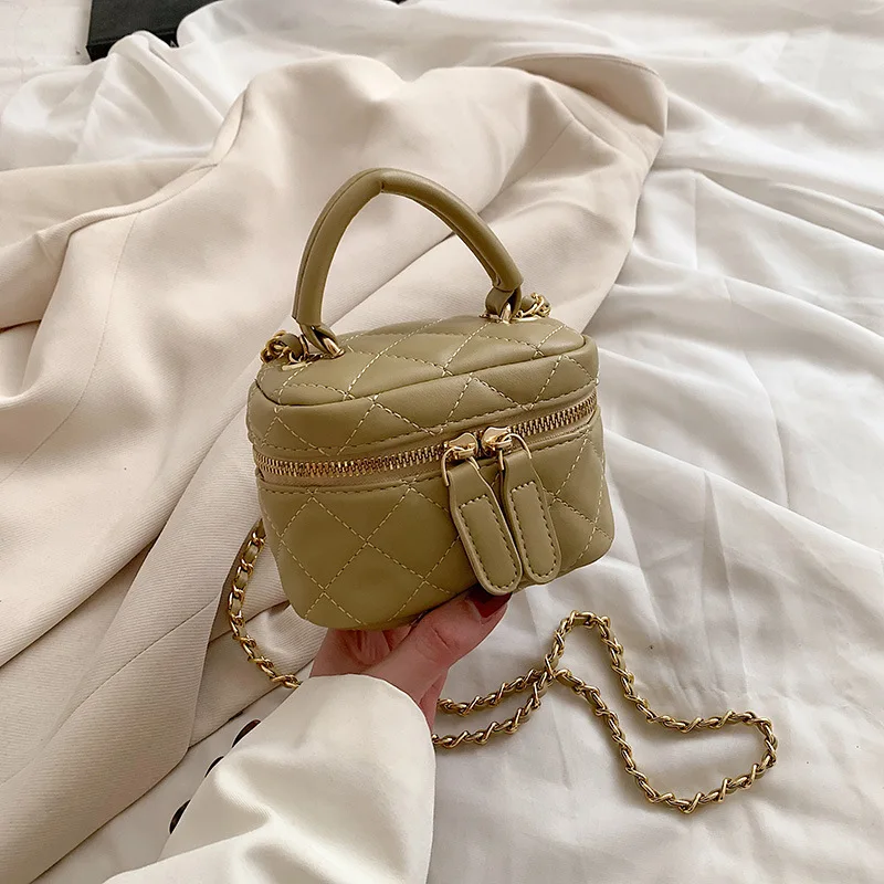 Qunq Fashionable Lingge Embroidered Thread Primary School Girl\'s Square Crossbody Metal Chain Handbag