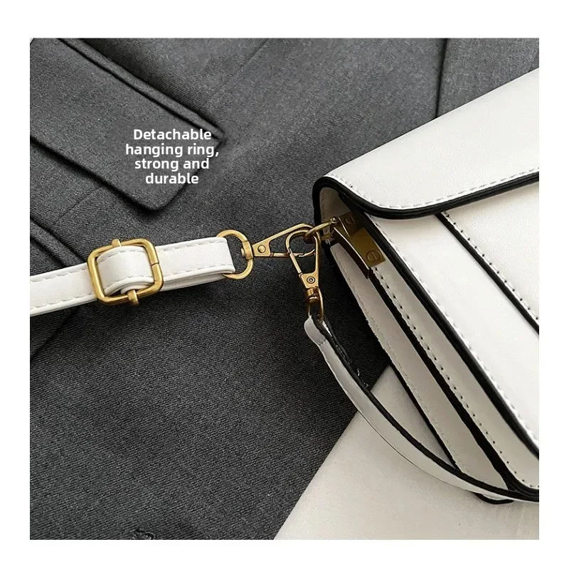 2026 Neu eingetroffene Damen-Handtasche, kleine quadratische Form, hochwertige Textur, einfarbig, mit mehreren Fächern, Umhängetasche für den täglichen Pendelverkehr. – Detail 6