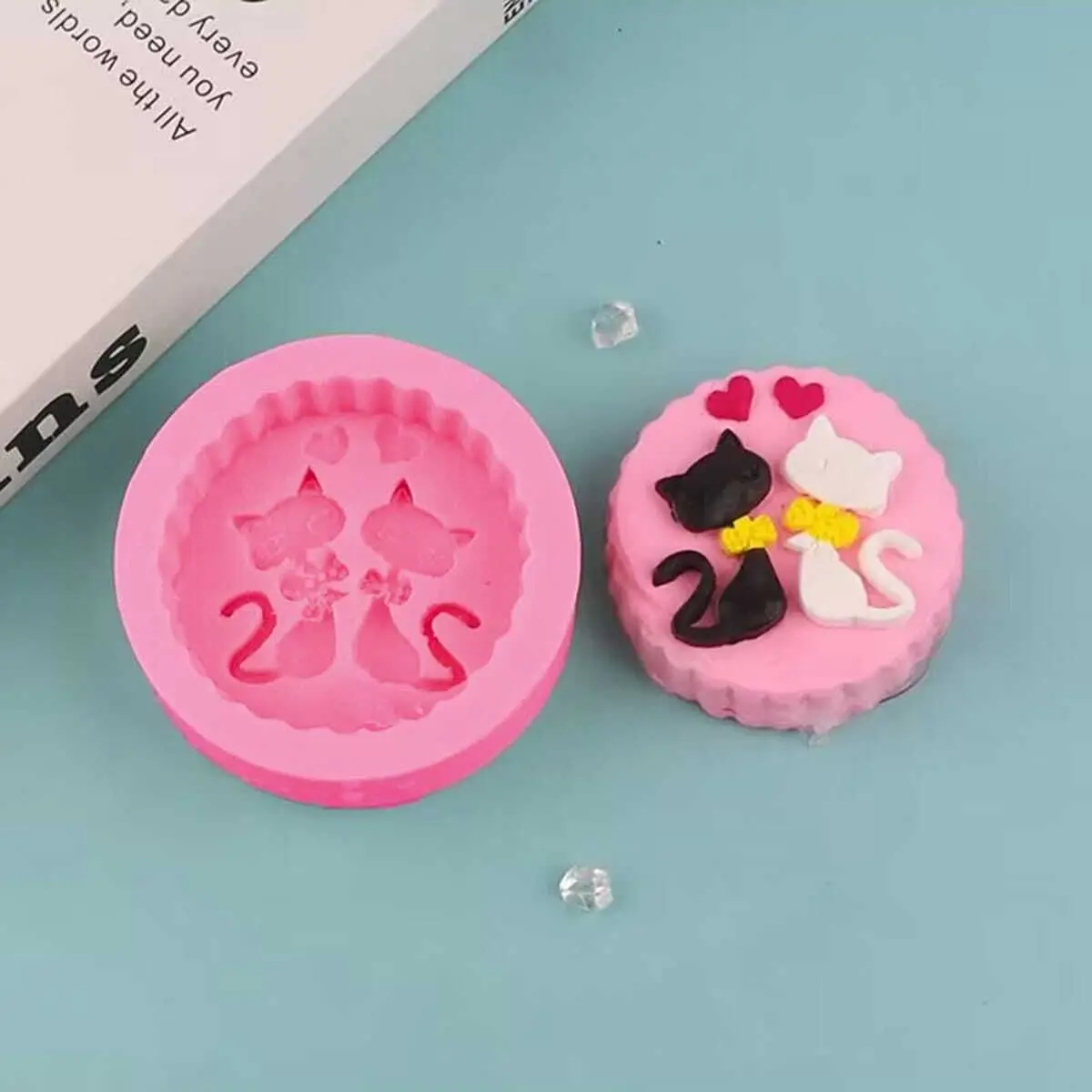 1PC cat aromatherapy silicone mold