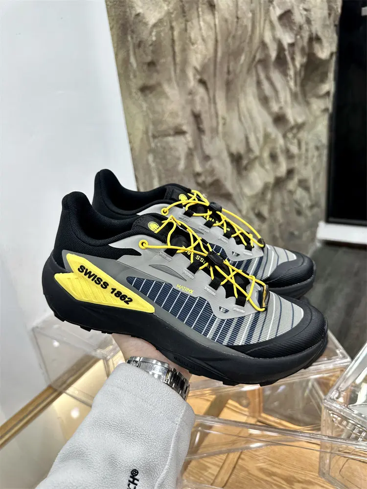 

Новые противоскользящие, износостойкие, дышащие прогулочные туфли. Высококачественные повседневные кроссовки с превосходным тяговым механизмом.