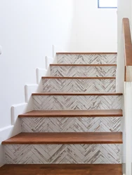 1 set of 6PCS classic wood grain pattern staircase stickers moisture-proof waterproof self-adhesive thickening decorative sticke