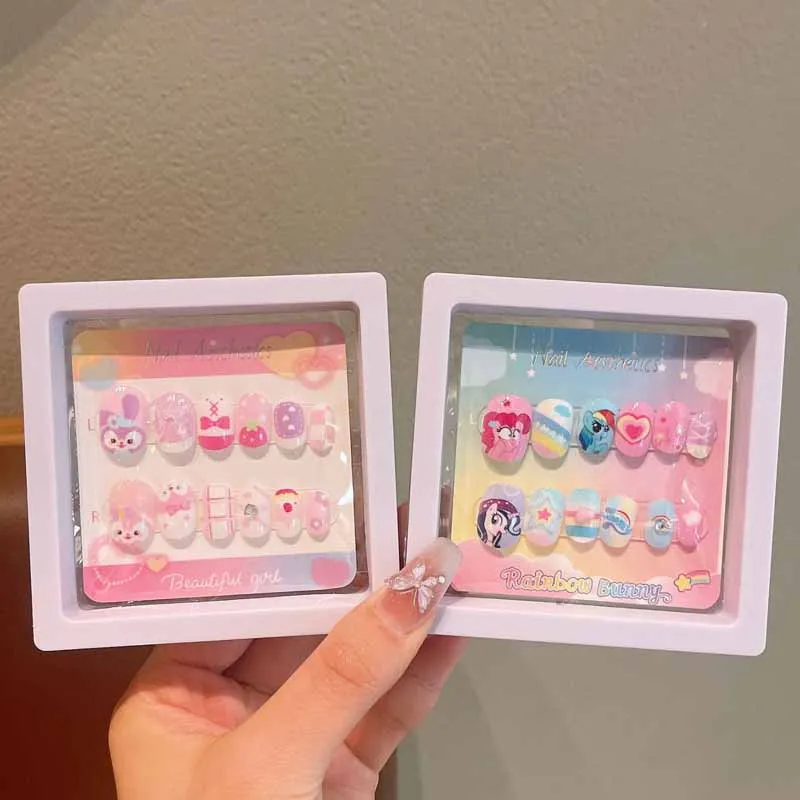 12 pièces Sanrio enfant mode mignon dessin animé Kuromi Hello Kitty presse sur ongles autocollants bébé faux ongles filles cadeau filles ongles conseils