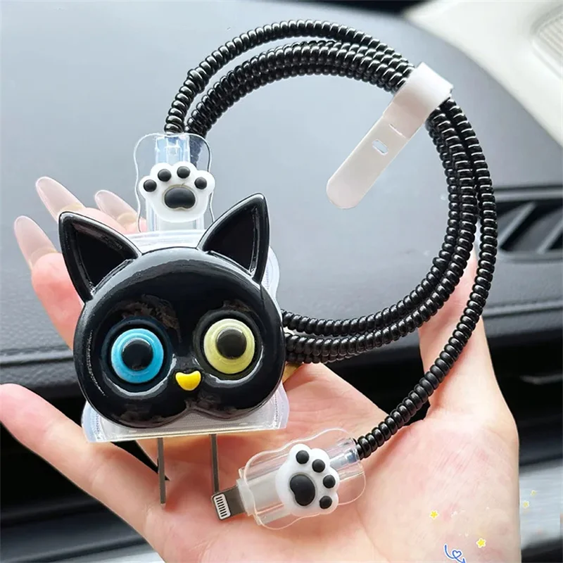 Korea Cartoon Cute 3D Cat Cat Paw Charger Cover For IPhone 11 12 13 14 18/20W Transparent Charge Protection Cover Charger Sleeve