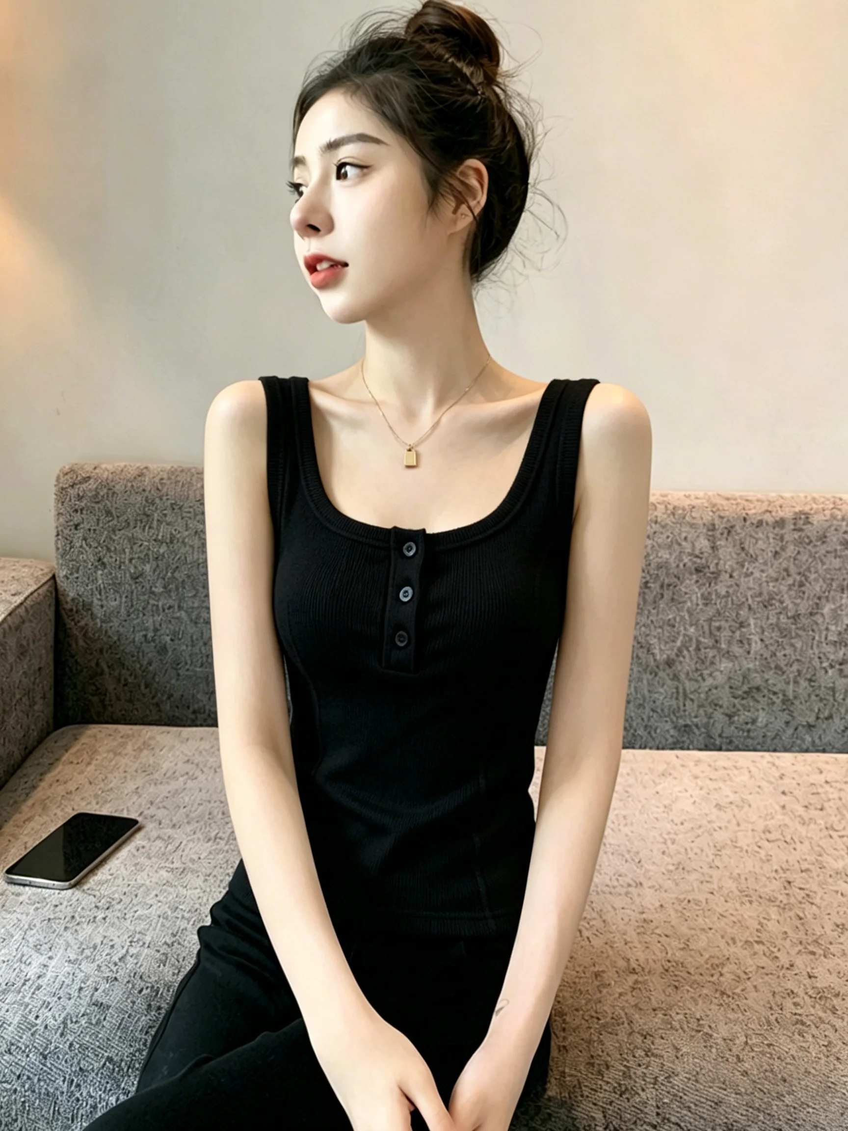 Women's U-Neck Button-Up Cotton Tank Top Sleeveless Summer New Style Slim Fit Base Layer Vest Simple Style Pure Color