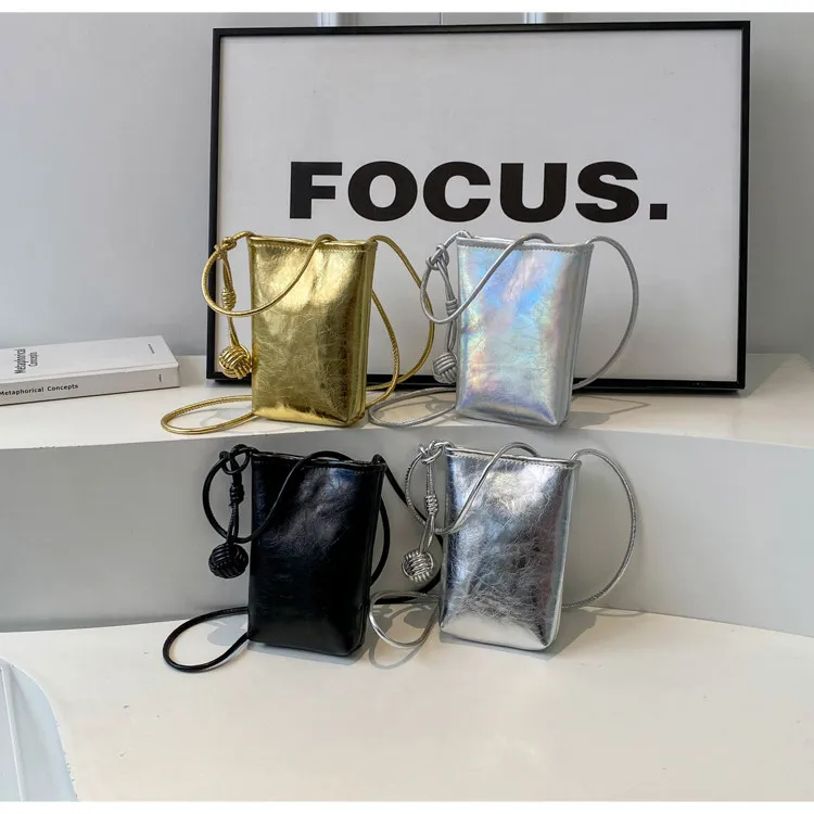 

Summer Popular Niche Texture Lightweight Crossbody Mini Bag Fashion Exquisite Simple Versatile Shoulder Bag With Pendant