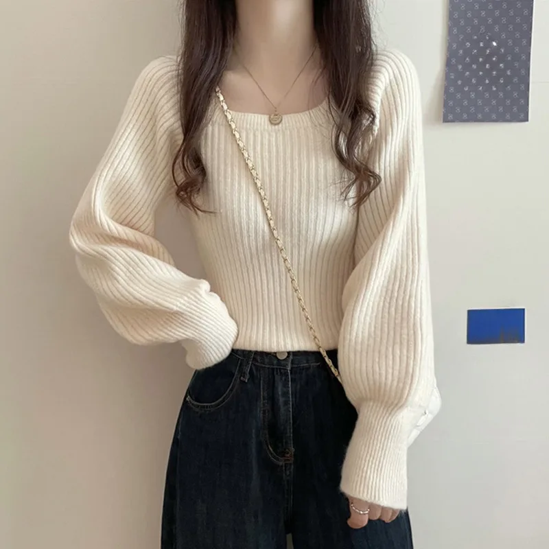 

French Style Square Neckline Bubble Sleeve For Women With A Sense Of Niche Design. Spring And Autumn Layering Knit Base Sweater