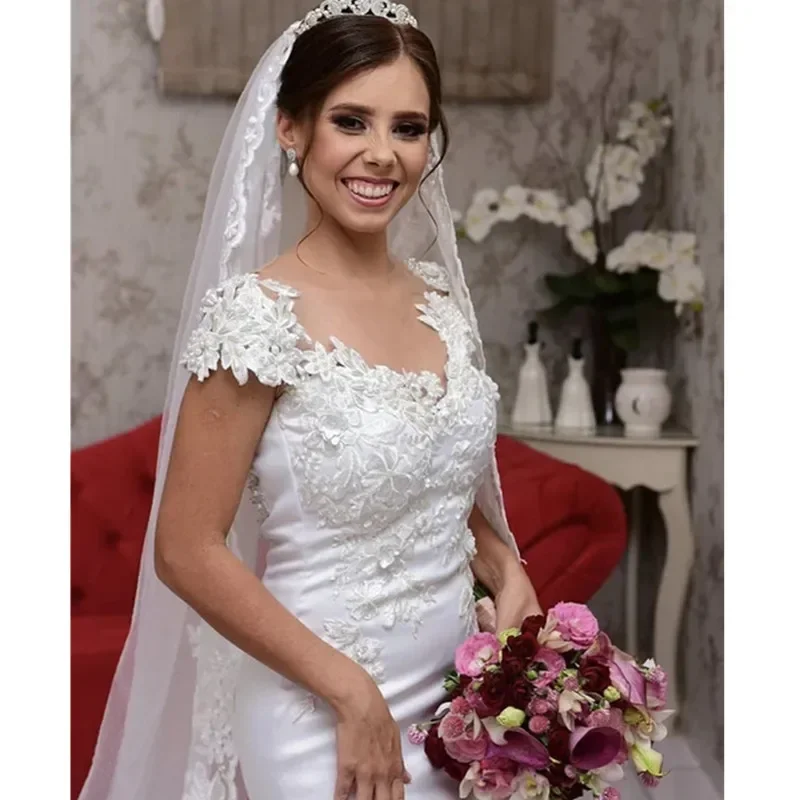 تخصيص كاب SleevesLace يزين حورية البحر فستان الزفاف Vestidos De Novia الساتان خمر فستان الزفاف البلد