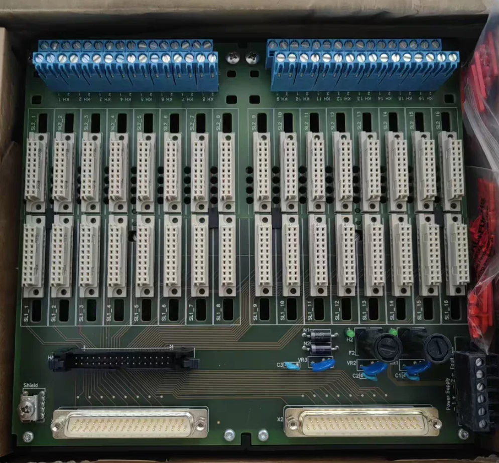 

HiCTB16-UNI-SD37-SC 195051 Original New Terminal Board Have Stock