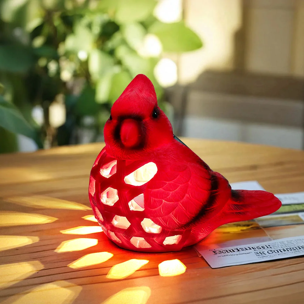 

Resin Bird-themed Ornament Realistic Hand-painted Cardinal & Lattice Detail Christmas Outdoor Patio Decorative Centerpiece