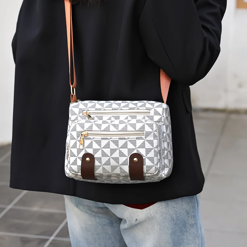 Chic Geometric-pattern Crossbody Bag for Daily Use Multi-color Adjustable-strap Lightweight Versatile Casual Functional Purse image 6