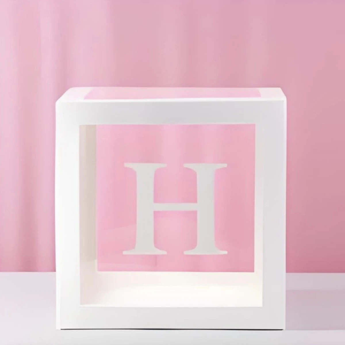 1 Stück Weiße Transparente Ballonbox mit 26 Buchstaben Durchsichtige Quadratische Dekorationsbox für Hochzeit Babyparty Party-Hintergrund-Dekoration