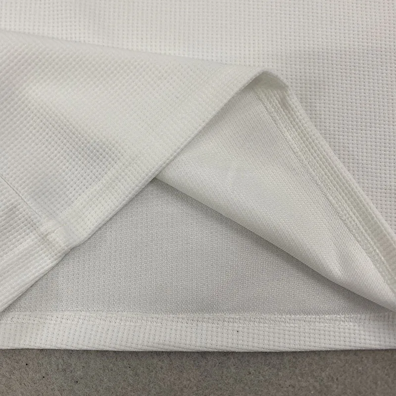 Retro-Kariertes Schulter-Waffel-Langarmshirt mit Rundhalsausschnitt, lässiger, lockerer, vielseitiger, trendiger Herrenpullover für den Herbst. – Detail 9