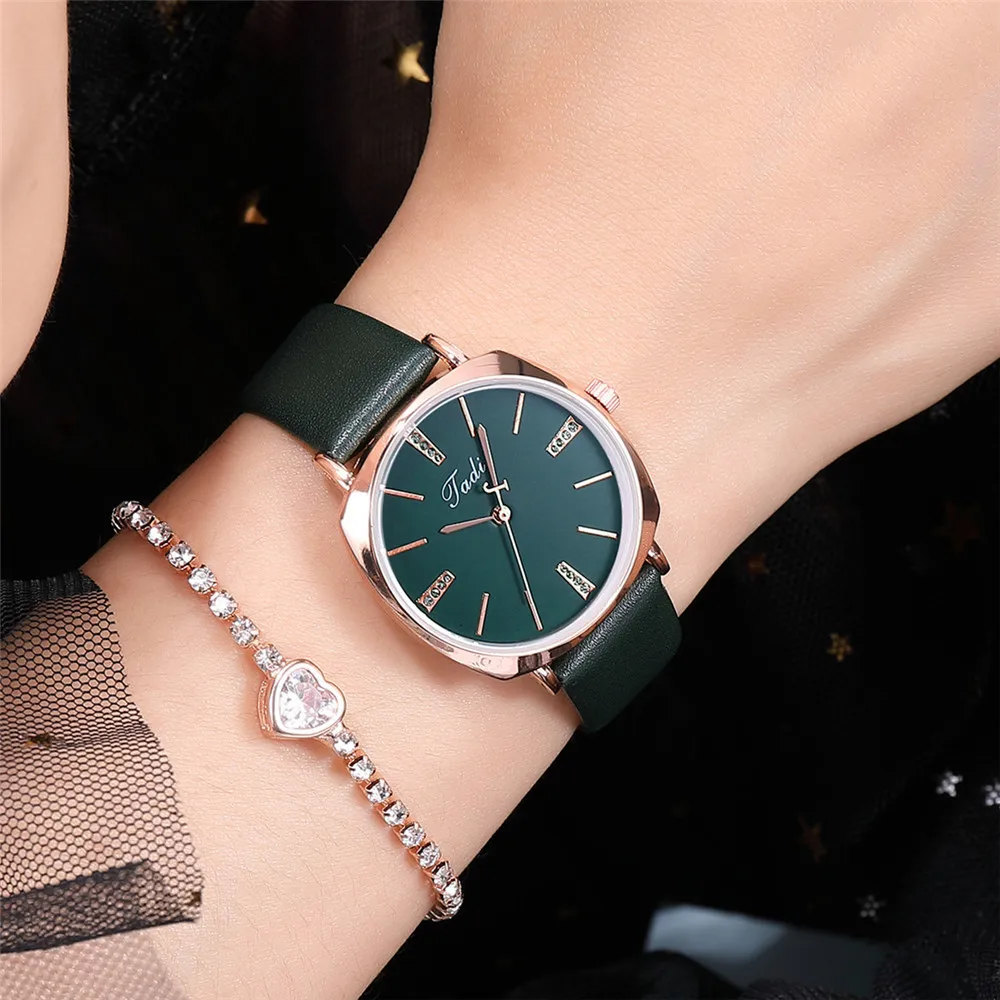 Luxury Diamond Leather Strap Analog Quartz Watch Simple Elegant Temperament Square Dial Wristwatch Relojes Para Mujer