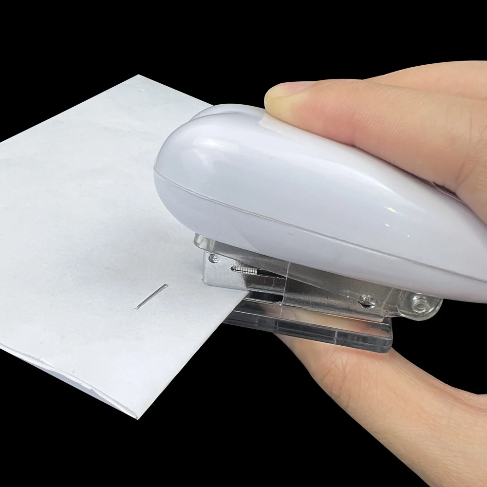 

Mini Stapler Portable Tooth Shape Stapler Paper Binding Machine Office School Supplies Stapling Dental Gifts Dentistry Machine