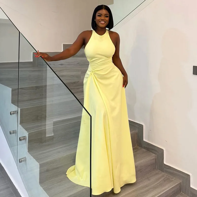 

New Style Solid Color Women's Dress With Waist Cinching And Ruched Design, Bodycon Skirt, Round Neck, Fashionable Sleeveless