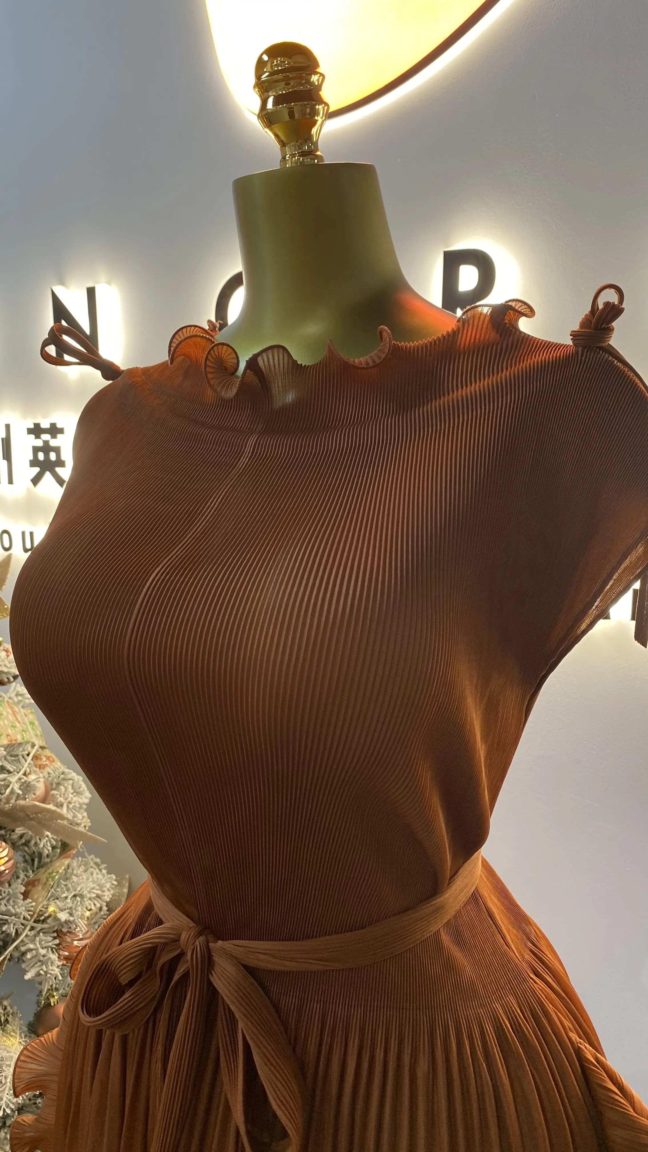 Colletto con volant in tinta unita pieghettato per vendite dirette in fabbrica plus size lunghezza caviglia abbigliamento formale autunnale da donna-GZXX020