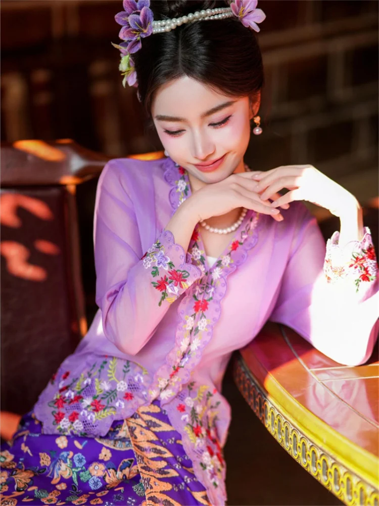

Traditional Embroidered Hairpin Flower Set Photoaphy Portrait Ethnic Dai Women's Costume Fre Aosphere Eth Sle