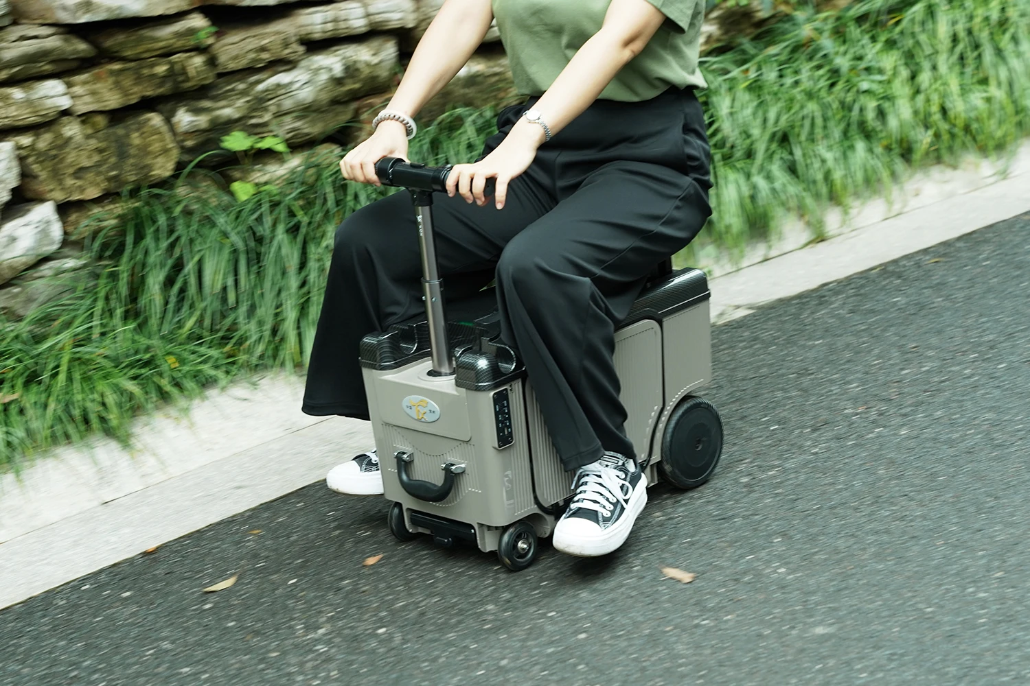 Smart Riding Boarding Bag Elderly Scooter 20-Inch Electric Luggage Multi-Function Trolley Suitcase