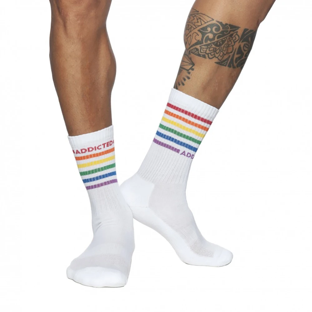 Men\'s New Rainbow Single Needle Pure Cotton Socks European American Fashion Fashion Sells Well Sweat Wicking Anti Friction Socks