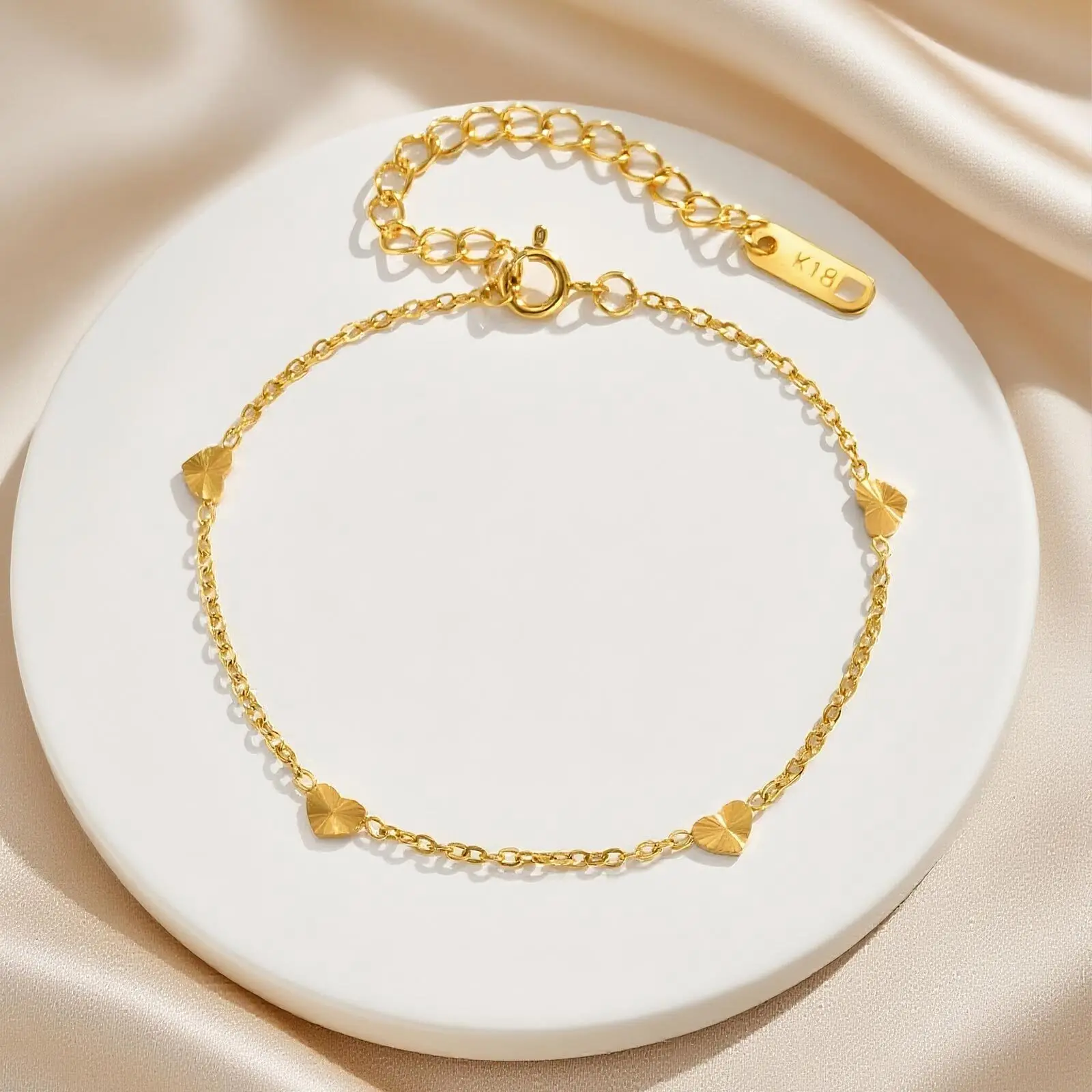 سوار على شكل قلب من الفولاذ المقاوم للصدأ 316L للنساء، مقاوم للماء ولا يسبب الحساسية، مقاوم للتشويه، الحد الأدنى لعيد الحب