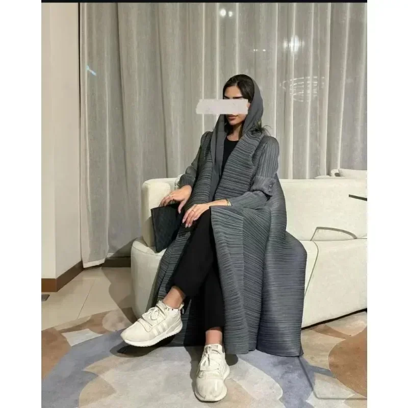 GGHK Pleated Women Luxury Trench Solid Color Lapel Long Sleeve Cardigan Vintage Design Loose Large Size Arabian Female Abaya