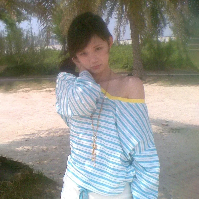 

Японская футболка в синюю полоску Y2k в корейском стиле 2000-х годов, футболка с v-образным вырезом и длинными рукавами, винтажные свободные топы с открытыми плечами в стиле Харадзюку