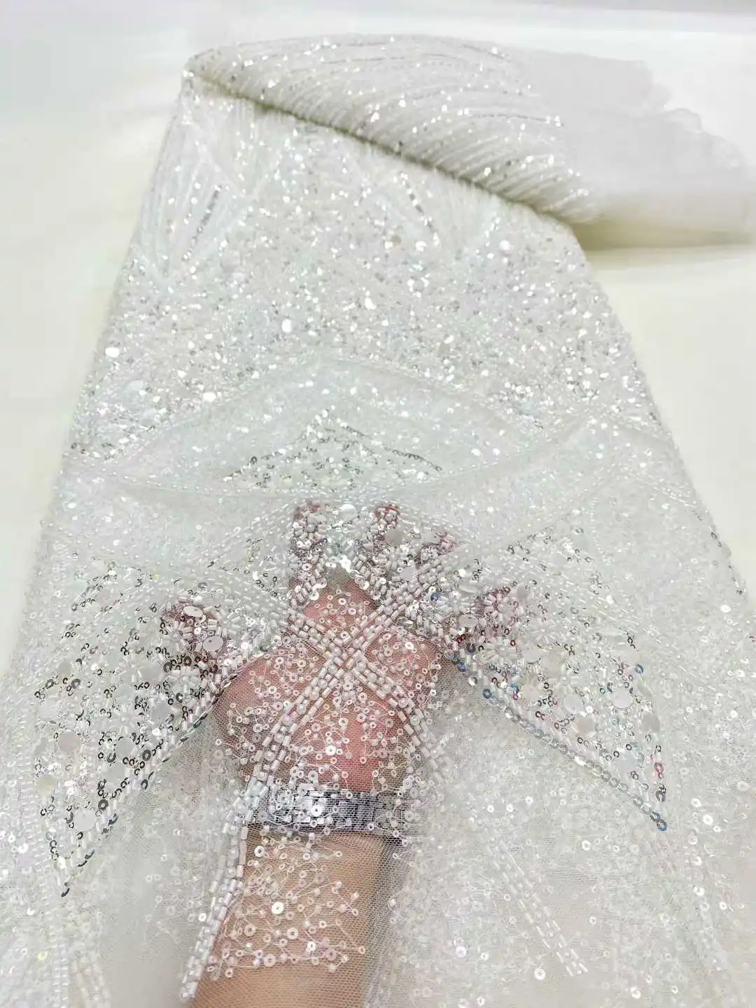 قماش دانتيل شبكي شبكي مطرز أفريقي فاخر 2025 خرز مطرز ترتر فرنسي تول دانتيل لفستان حفلات الزفاف النيجيري