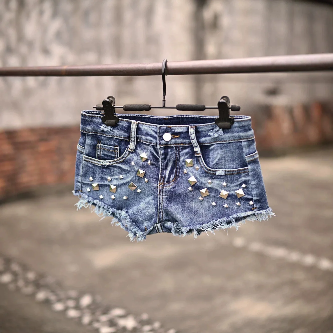 Y2k Spice Girls Rivet Low Waist Denim Super Shorts Women's Summer New Hips Jeans Hot Pants
