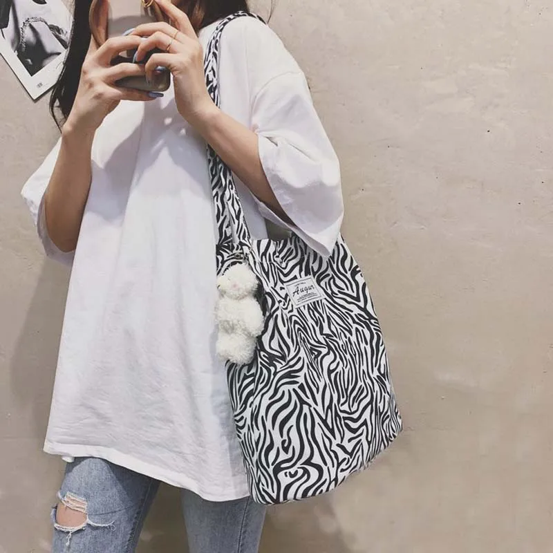 Leopard Print Shoulder Bag Fashionable Canvas Large Capacity Storage Shopping Bag Korean Chic Big Women Casual Tote Bag Handbag